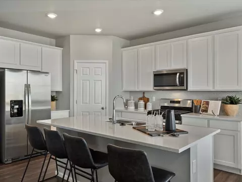 6011 Sugarloaf St, Brighton, CO 80601