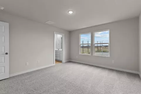 Bedroom - 5503 Franklin Hls, Von Ormy, TX 78073 photo 1 of 11
