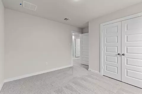 Bedroom - 5503 Franklin Hls, Von Ormy, TX 78073 photo 3 of 11
