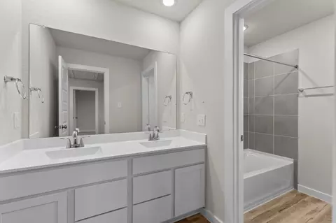 Bath - 5503 Franklin Hls, Von Ormy, TX 78073 photo 1 of 4