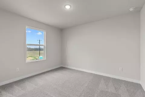 Bedroom - 5503 Franklin Hls, Von Ormy, TX 78073 photo 4 of 11