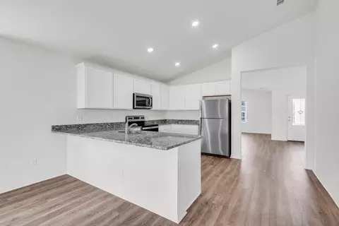Kitchen - 37266 Whisper Way, Hilliard, FL 32046 photo 2 of 2
