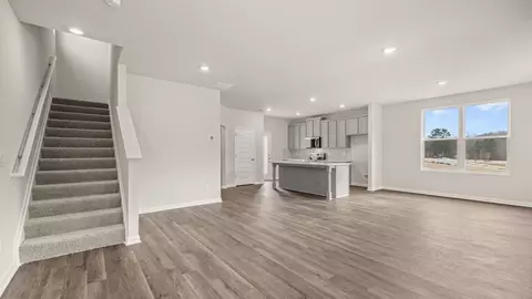 Living - 467 Tate St, Monroe, GA 30655 photo 5 of 5