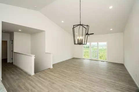 Living - 6 Alder Creek Dr, Wright City, MO 63390 photo 1 of 7