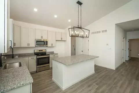 Kitchen - 6 Alder Creek Dr, Wright City, MO 63390 photo 3 of 13