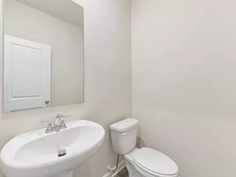 Bath - 1179 High Falls Ln, Grayson, GA 30017 photo 1 of 3