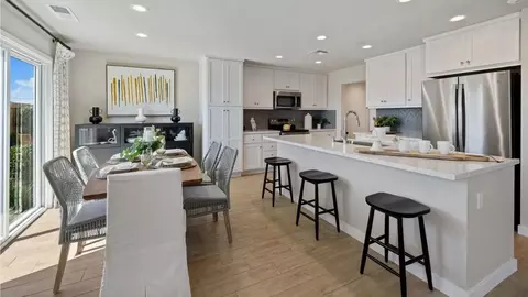 Kitchen - 484 Anthology St, Turlock, CA 95380 photo 7 of 7