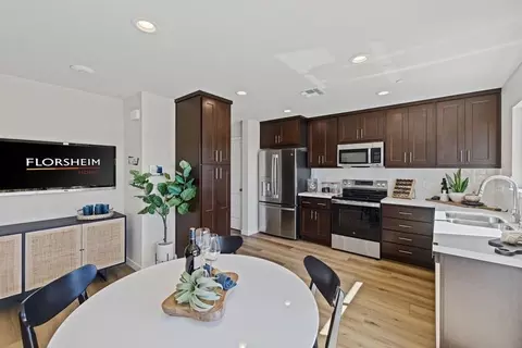 Kitchen - 484 Anthology St, Turlock, CA 95380 photo 5 of 7