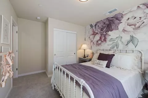 Bedroom - 484 Anthology St, Turlock, CA 95380 photo 4 of 13
