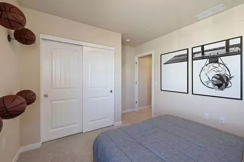 Bedroom - 484 Anthology St, Turlock, CA 95380 photo 6 of 13