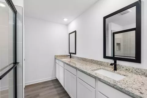 Bath - Undisclosed, Spring Hill, FL 34609 photo 1 of 3