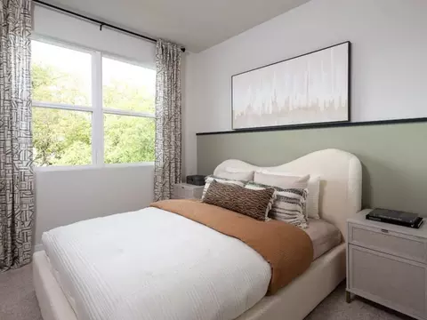 Bedroom - 114 Kays Path, Georgetown, TX 78626 photo 2 of 12