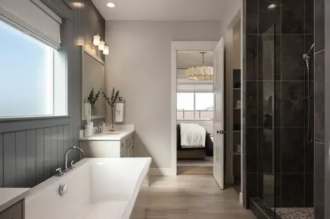 Bath - 2639 N Silverbell Way, Eagle, ID 83616 photo 4 of 5