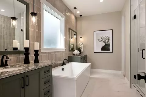 Bath - 2639 N Silverbell Way, Eagle, ID 83616 photo 4 of 4