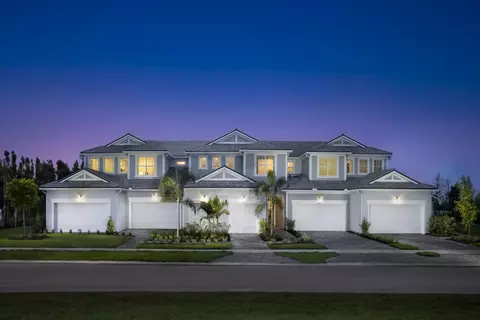 17330 Moonflower Dr, Venice, FL 34293