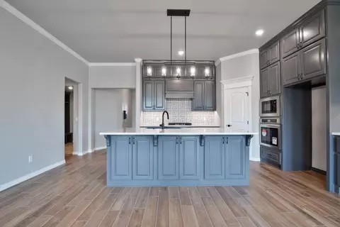 Kitchen - 2920 E Northampton St, Broken Arrow, OK 74014 photo 10 of 14