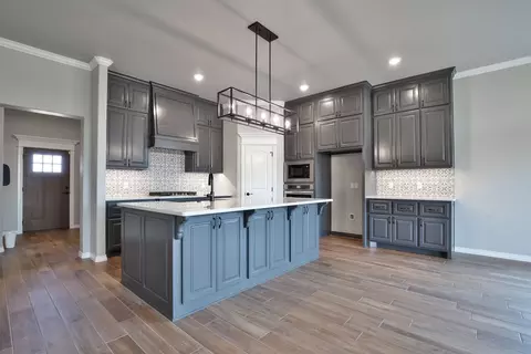 Kitchen - 2920 E Northampton St, Broken Arrow, OK 74014 photo 11 of 14