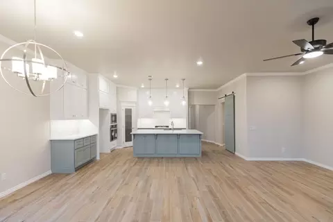 Living - 2920 E Northampton St, Broken Arrow, OK 74014 photo 3 of 8