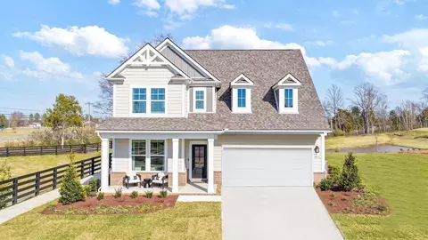 3303 Parmenter St, Columbia, TN 38401