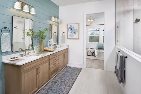 Bath - 18172 Foxtail Loop, Venice, FL 34293 photo 2 of 2