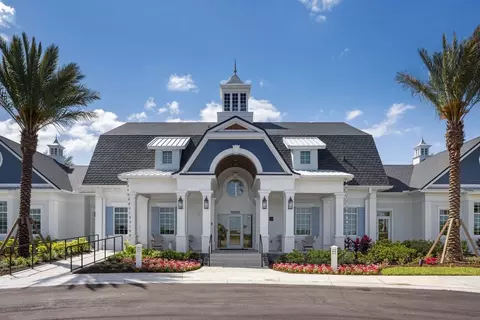 View/Area - 17652 Cane Ave, Venice, FL 34293 photo 8 of 9