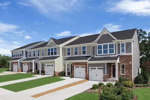 4331 Reusch Cir, New Castle, DE 19720