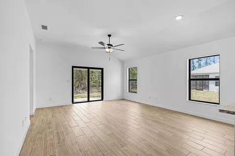 Living - 808 Gen D Macarthur Ave, Labelle, FL 33935 photo 2 of 2