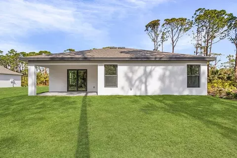 Exterior - 808 Gen D Macarthur Ave, Labelle, FL 33935 photo 3 of 3
