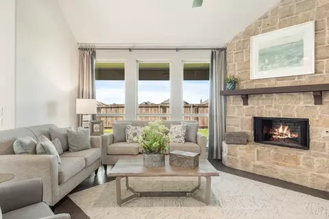 Living - 809 Twin Pine Ct, Anna, TX 75409 photo 7 of 7