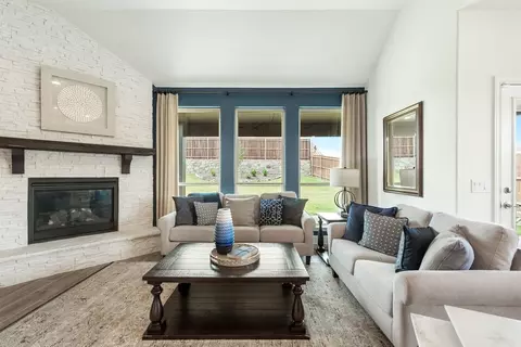 Living - 809 Twin Pine Ct, Anna, TX 75409 photo 2 of 7