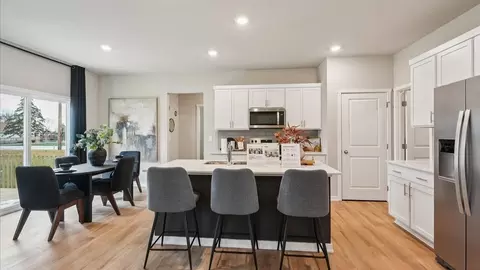 Kitchen - 3285 Artesian Rd, Marion, IA 52302 photo 2 of 5