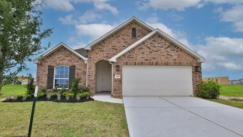 404 Fields Forest Ln, Dayton, TX 77535