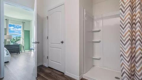 Entry Way - 1372 Bear Hammock Dr, Umatilla, FL 32784 photo 4 of 5