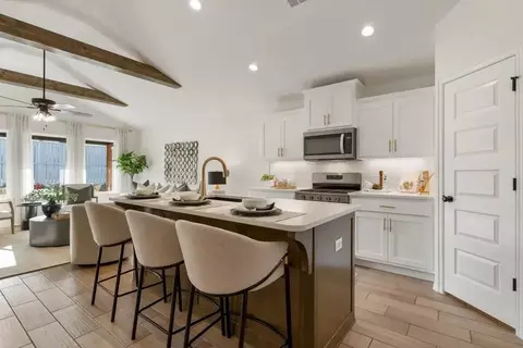 Kitchen - 11320 E 93rd Pl N, Owasso, OK 74055 photo 6 of 14