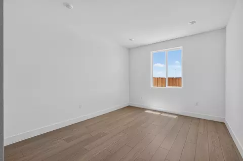 Bedroom - 2130 Trojan St, Manteca, CA 95336 photo 5 of 6