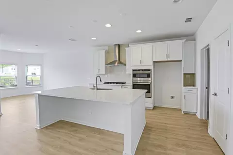 Kitchen - 836 Brook Forest Dr, Saint Augustine, FL 32092 photo 5 of 17