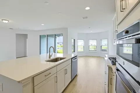 Kitchen - 836 Brook Forest Dr, Saint Augustine, FL 32092 photo 10 of 17