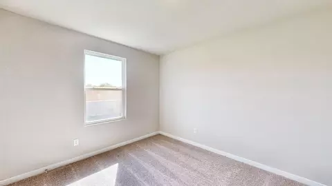 Bedroom - 405 Sperling Ln, Ferris, TX 75125 photo 5 of 13