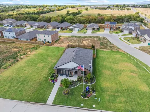 View/Area - 405 Sperling Ln, Ferris, TX 75125 photo 2 of 3