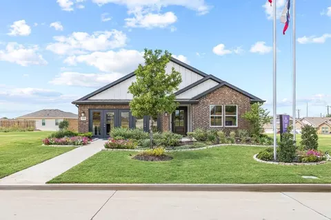 Exterior - 405 Sperling Ln, Ferris, TX 75125 photo 3 of 3