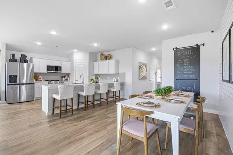 Dining - 405 Sperling Ln, Ferris, TX 75125 photo 1 of 3