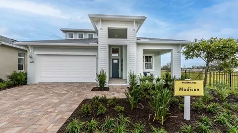 1017 Liliana Dr, Deland, FL 32724
