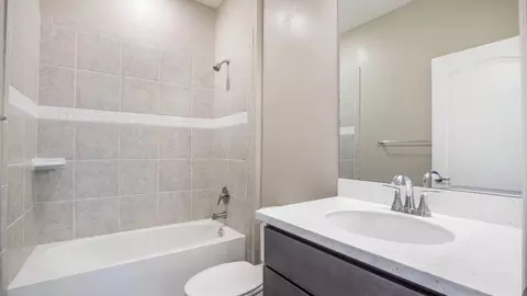 Bath - 271 Marion Oaks Blvd, Ocala, FL 34473 photo 3 of 5