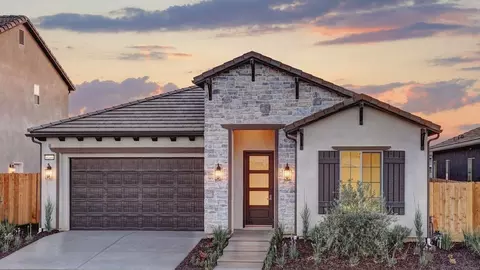 7271 W Ashcroft Ave, Fresno, CA 93723