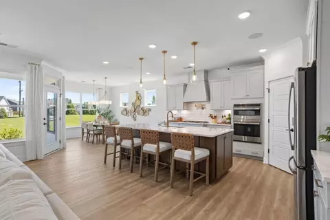 Kitchen - 106 Alexander Trl, Rincon, GA 31326 photo 9 of 10