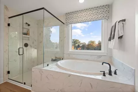 Bath - 106 Alexander Trl, Rincon, GA 31326 photo 7 of 13