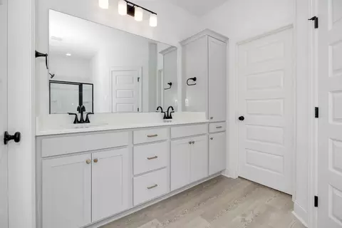 Entry Way - 24101 Quints Dr, Athens, AL 35613 photo 1 of 1