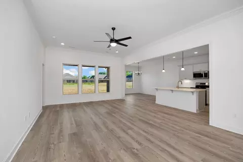 Living - 24101 Quints Dr, Athens, AL 35613 photo 1 of 3