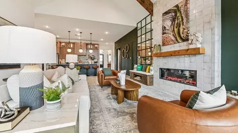 Living - 1029 Dws Pass, Conroe, TX 77306 photo 2 of 4