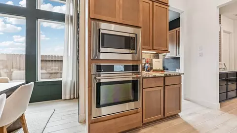 Kitchen - 1029 Dws Pass, Conroe, TX 77306 photo 5 of 5